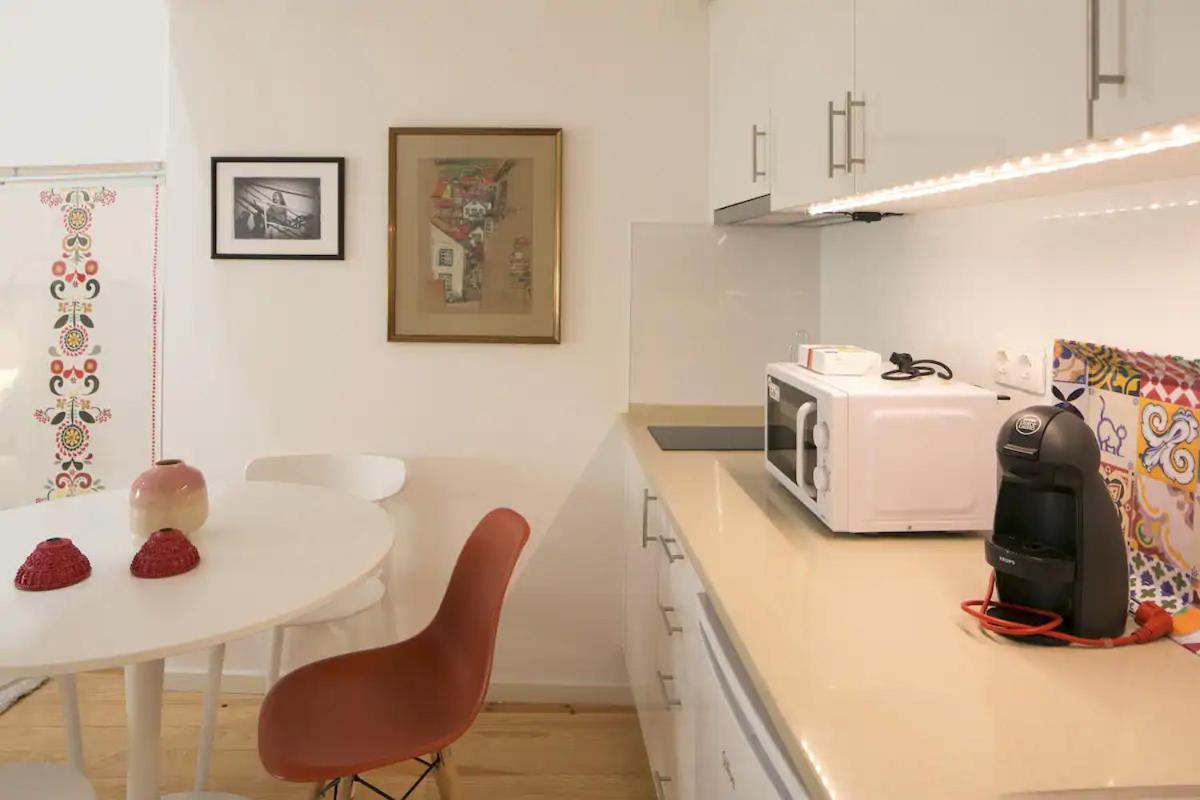 Central Mezzanine Studio Apartman Lisboa Kültér fotó